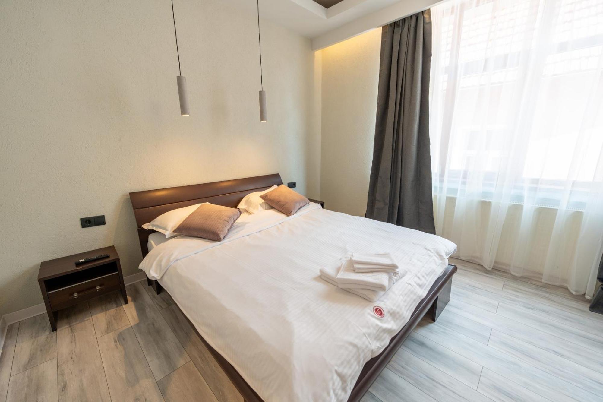 Barrique Apartament Braşov Buitenkant foto