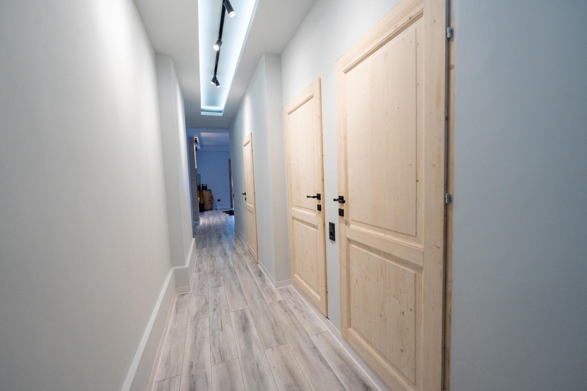 Barrique Apartament Braşov Buitenkant foto