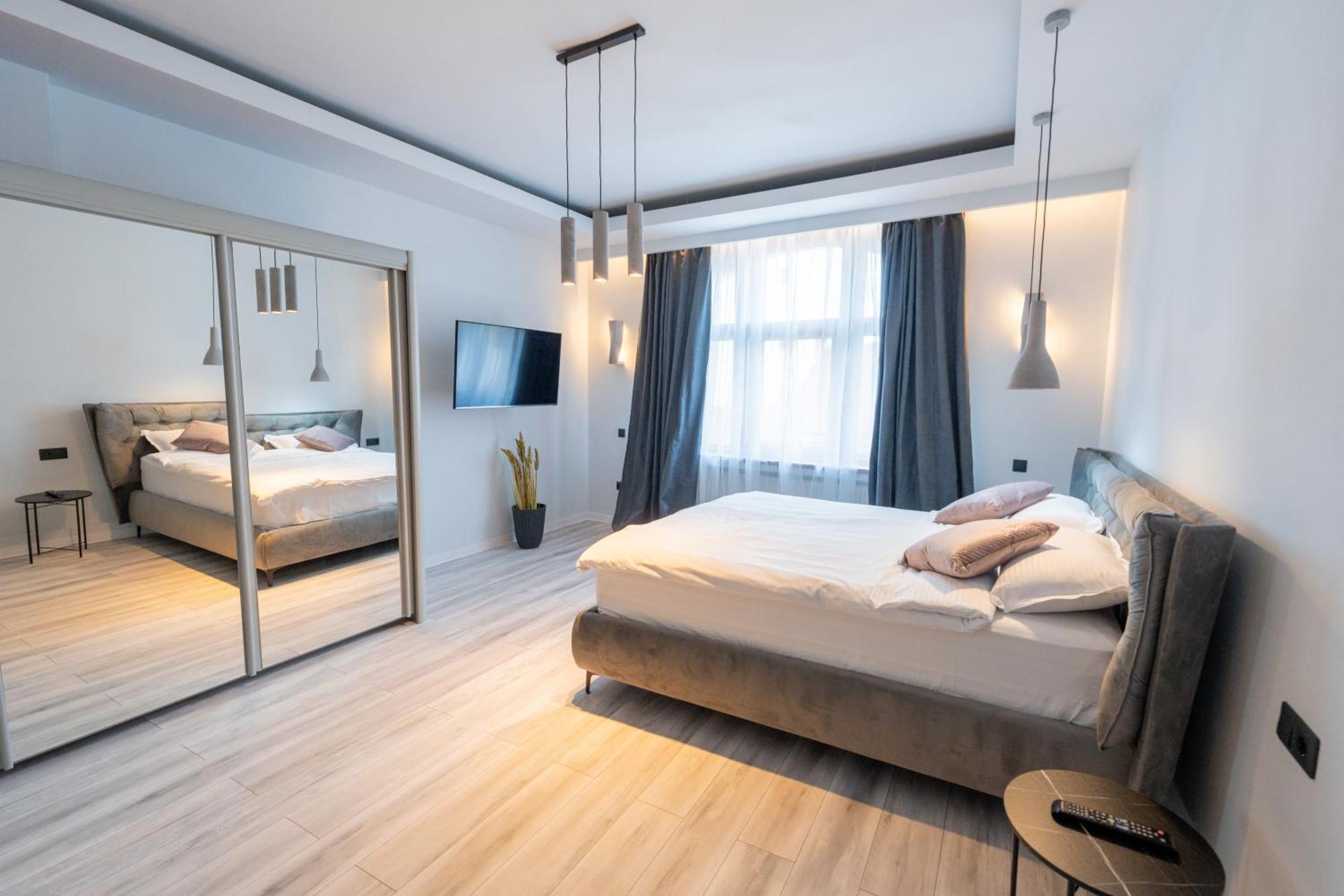 Barrique Apartament Braşov Buitenkant foto